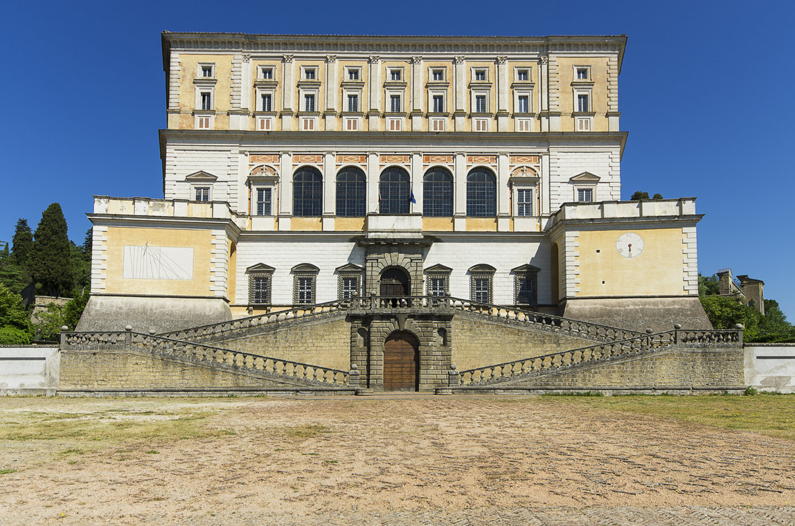 palazzo farnese